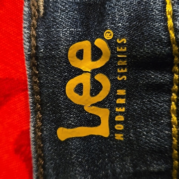 Lee Modern Series Bootcut Jeans 28 waist 28 long (size 8) - Picture 6 of 13